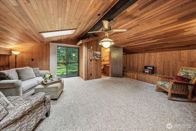 10606 Olympic Drive, Anderson Island, WA 98303
