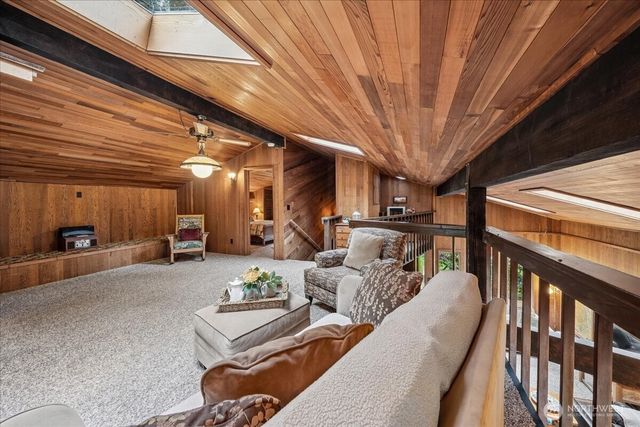 10606 Olympic Drive, Anderson Island, WA 98303