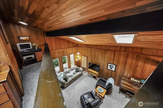 10606 Olympic Drive, Anderson Island, WA 98303