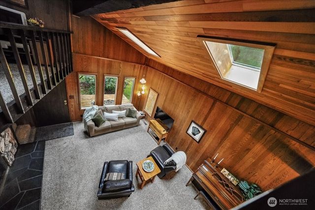 10606 Olympic Drive, Anderson Island, WA 98303