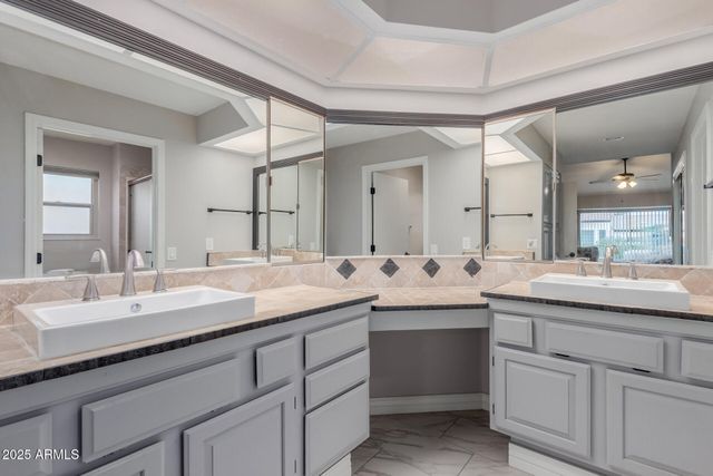 20807 N DESERT SANDS Drive, Sun City West, AZ 85375