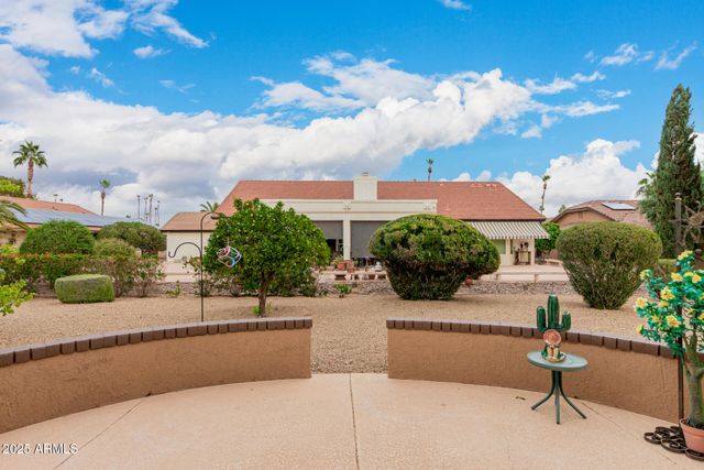 20807 N DESERT SANDS Drive, Sun City West, AZ 85375