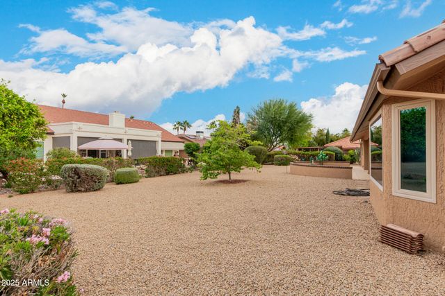 20807 N DESERT SANDS Drive, Sun City West, AZ 85375