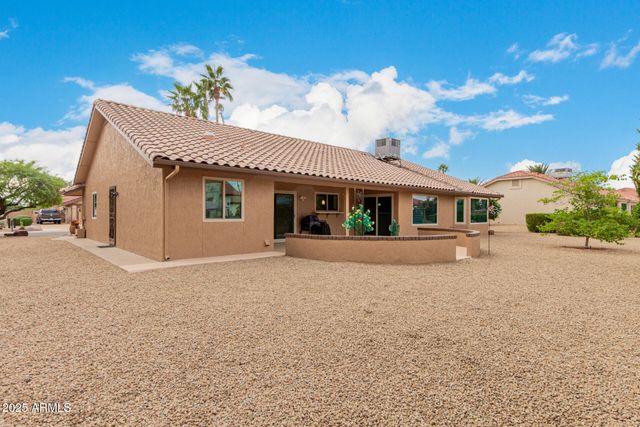 20807 N DESERT SANDS Drive, Sun City West, AZ 85375