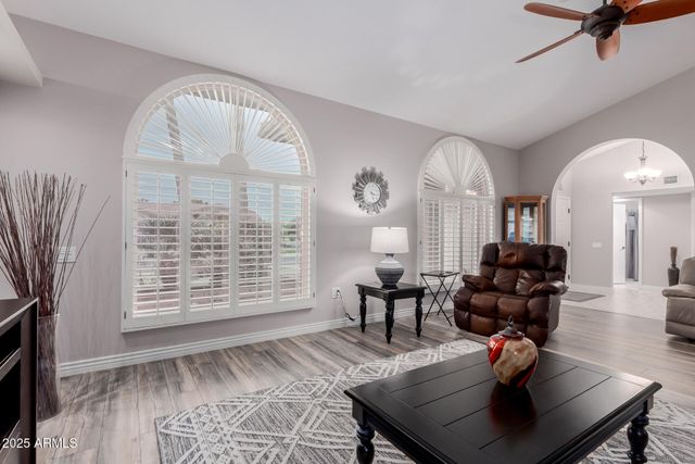 20807 N DESERT SANDS Drive, Sun City West, AZ 85375