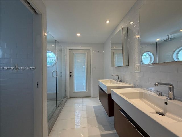 621 W Dilido Dr, Miami Beach, FL 33139