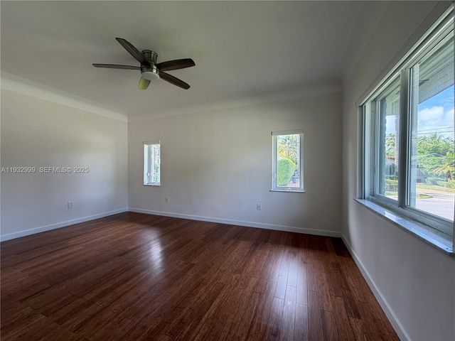 621 W Dilido Dr, Miami Beach, FL 33139