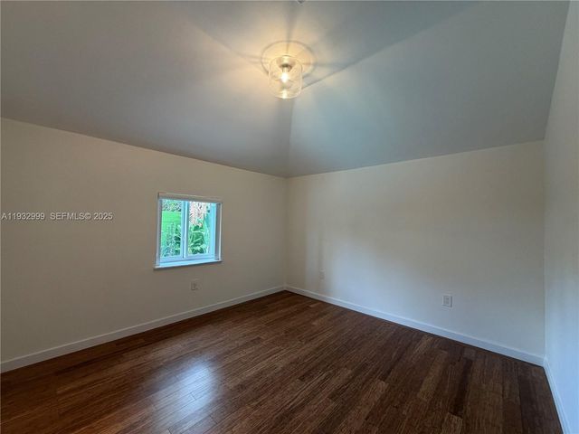 621 W Dilido Dr, Miami Beach, FL 33139