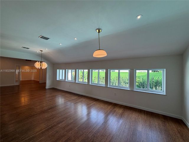 621 W Dilido Dr, Miami Beach, FL 33139