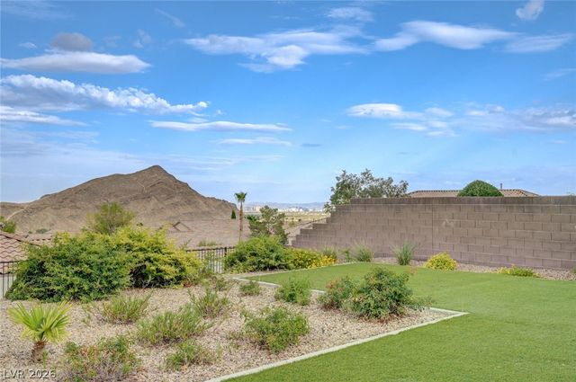 4654 Plum Button Street, Las Vegas, NV 89129