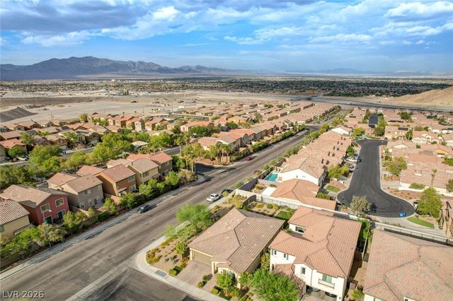 4654 Plum Button Street, Las Vegas, NV 89129