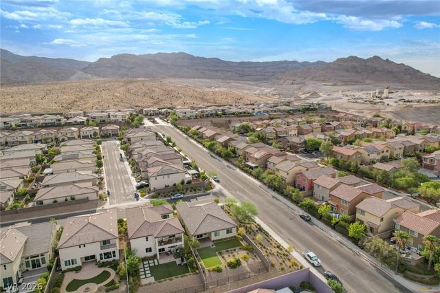 4654 Plum Button Street, Las Vegas, NV 89129