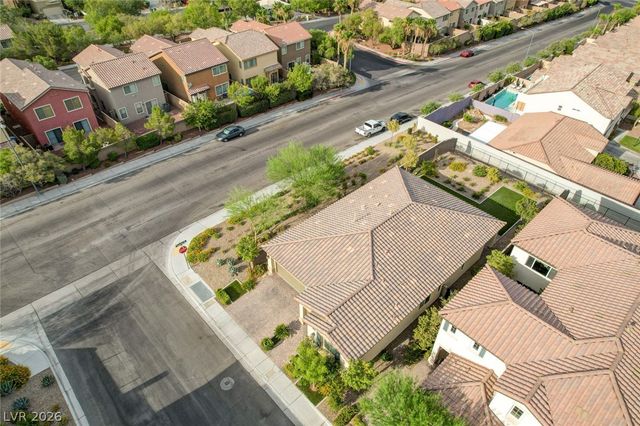 4654 Plum Button Street, Las Vegas, NV 89129
