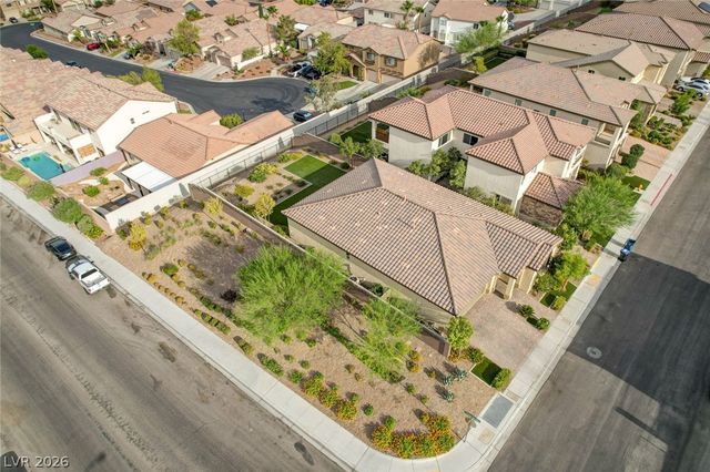 4654 Plum Button Street, Las Vegas, NV 89129
