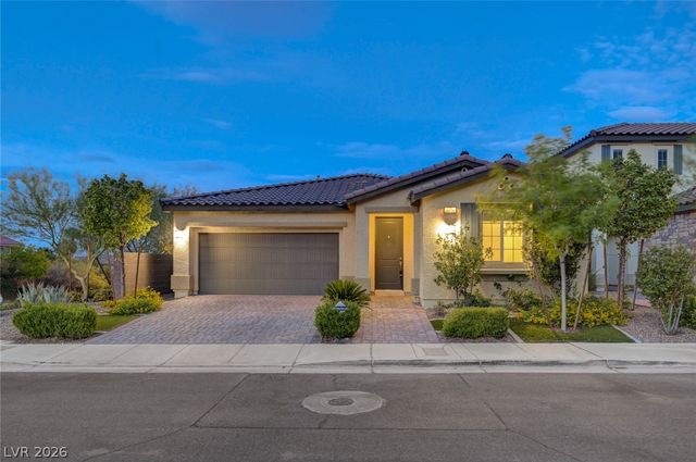 4654 Plum Button Street, Las Vegas, NV 89129