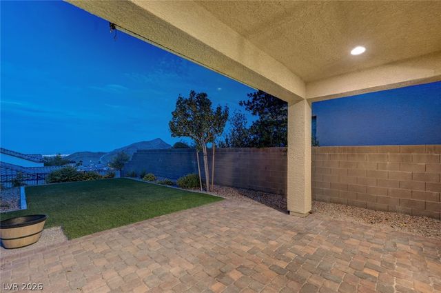 4654 Plum Button Street, Las Vegas, NV 89129