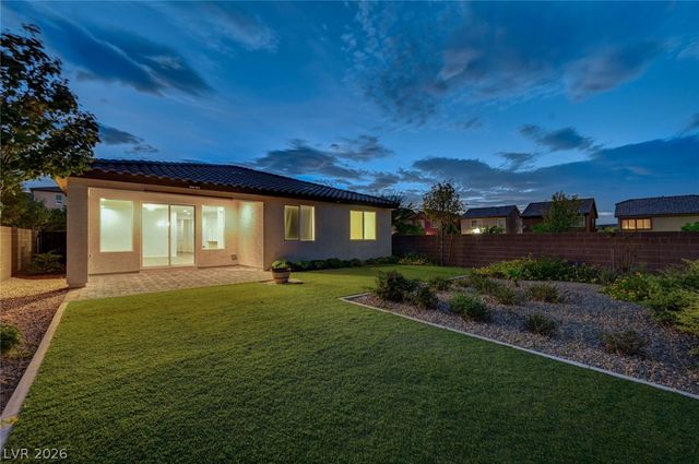 4654 Plum Button Street, Las Vegas, NV 89129
