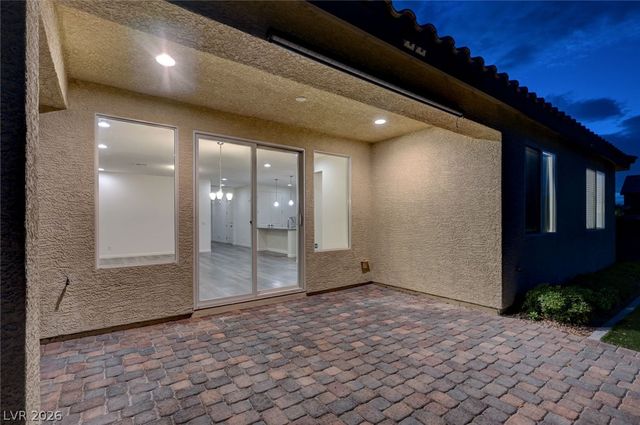 4654 Plum Button Street, Las Vegas, NV 89129
