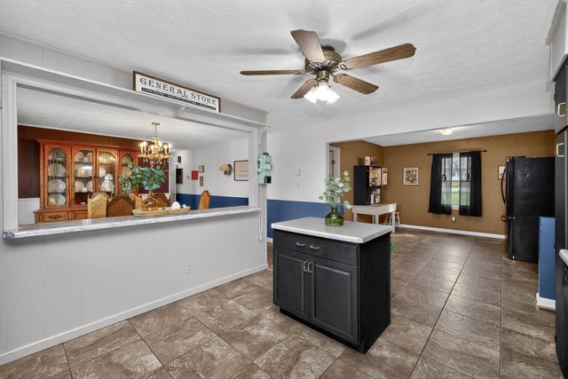 11758 Bohon Road, Harrodsburg, KY 40330