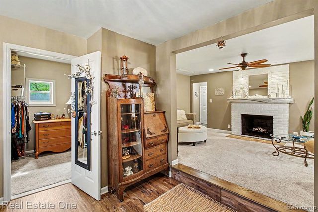 2200 Davista Drive, Highland, MI 48356