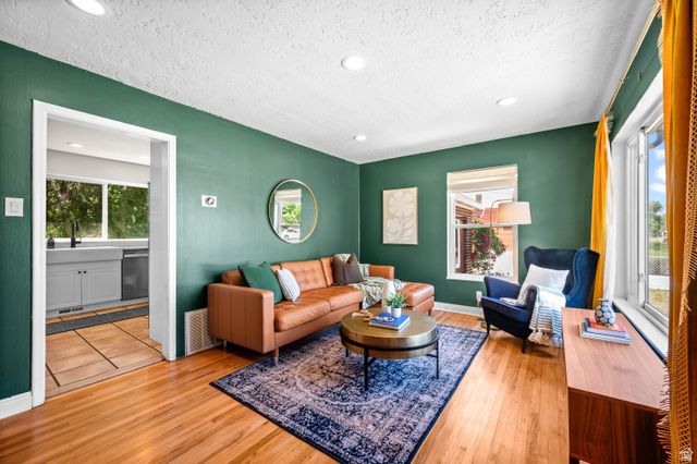 5756 S LINDON ST, Murray, UT 84107