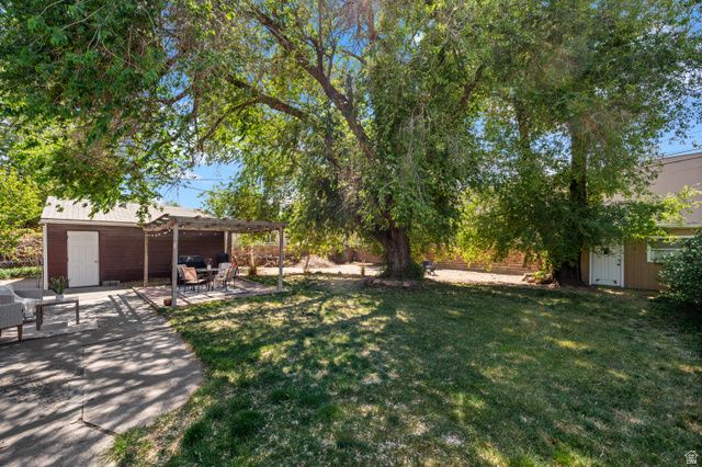 5756 S LINDON ST, Murray, UT 84107
