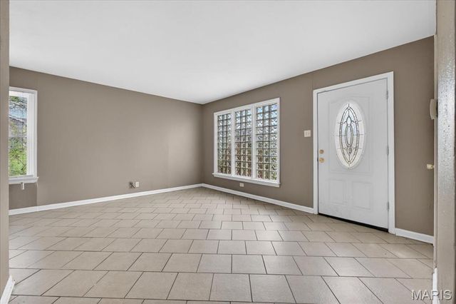 6018 Evergreen Boulevard, St Louis, MO 63134