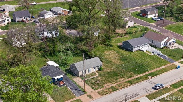 6018 Evergreen Boulevard, St Louis, MO 63134