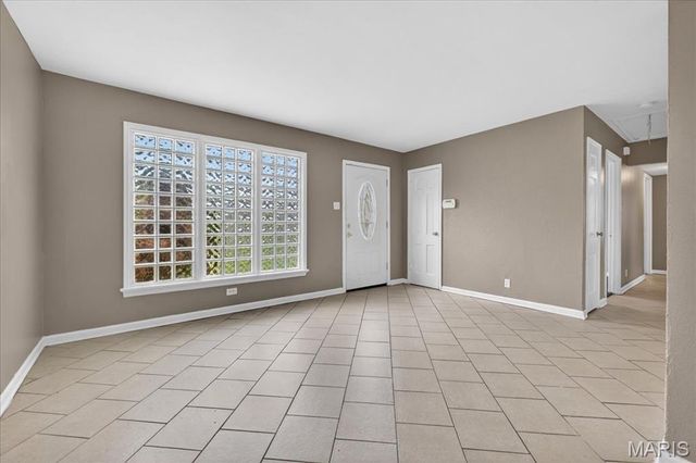 6018 Evergreen Boulevard, St Louis, MO 63134