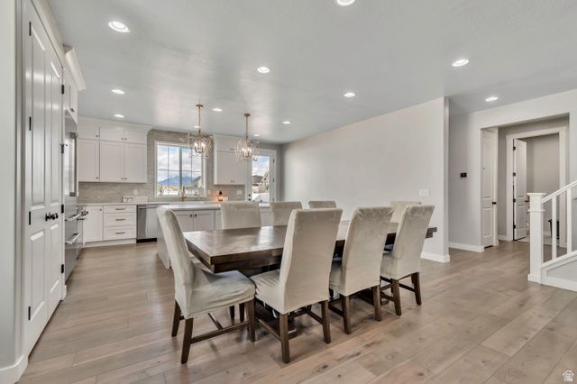 2434 N EURASION CRANE RD, Clinton, UT 84015