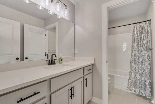 2434 N EURASION CRANE RD, Clinton, UT 84015