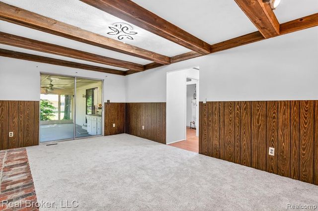 48050 Hull Road, Belleville, MI 48111