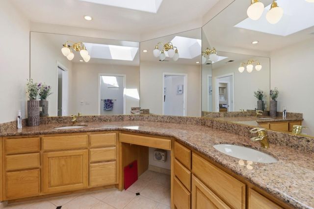 6124 Corte De La Reina, San Jose, CA 95120