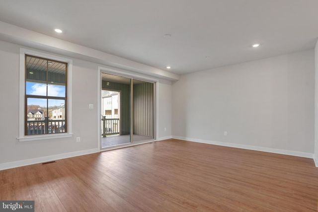 6004 STONEROLLER ST, New Market, MD 21774