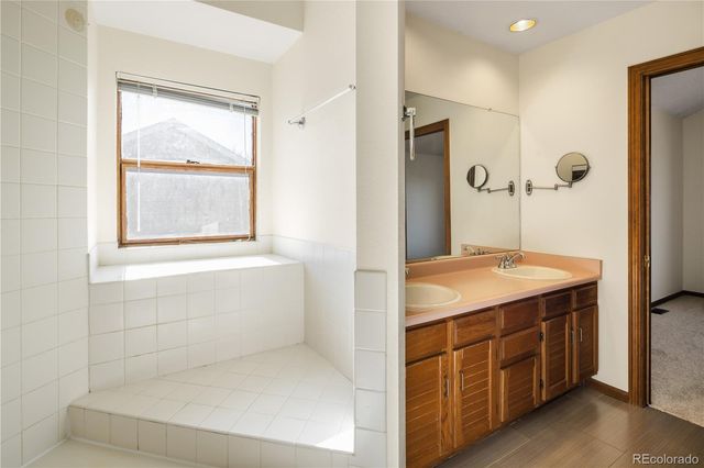 6065 Zang Way, Arvada, CO 80004