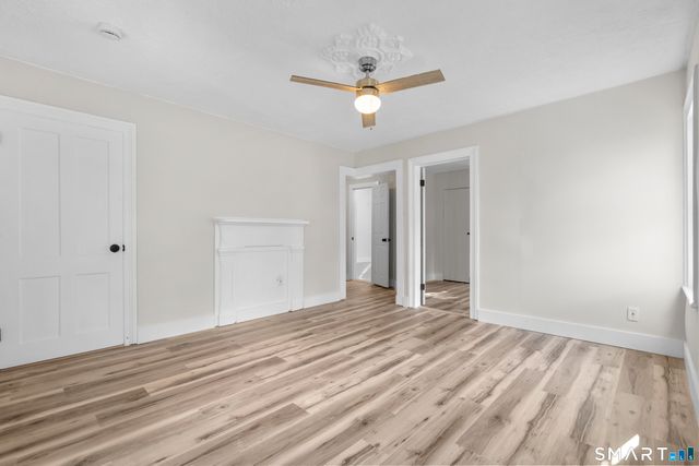 14 Home Place, Danbury, CT 06810