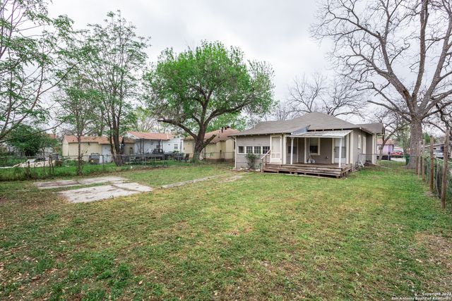 1715 SANTA ANNA, San Antonio, TX 78201