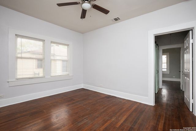 1715 SANTA ANNA, San Antonio, TX 78201