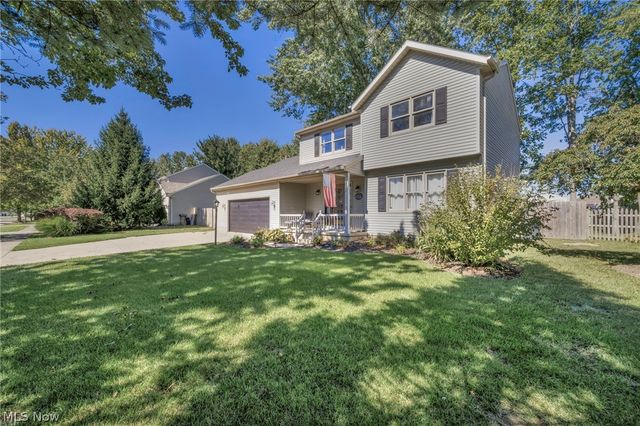352 Carol Lane, Elyria, OH 44035