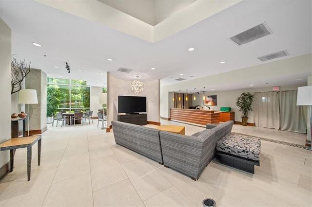 3300 Windy Ridge SE Parkway 914, Atlanta, GA 30339