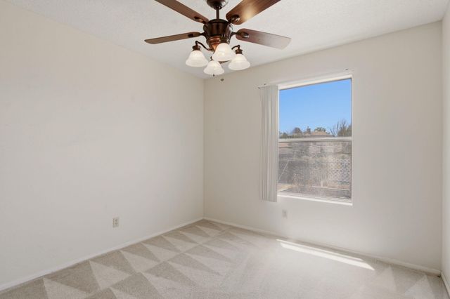 1624 Twinberry Drive NE, Rio Rancho, NM 87144