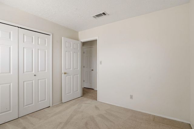 1624 Twinberry Drive NE, Rio Rancho, NM 87144