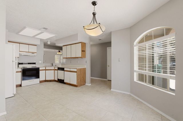 1624 Twinberry Drive NE, Rio Rancho, NM 87144