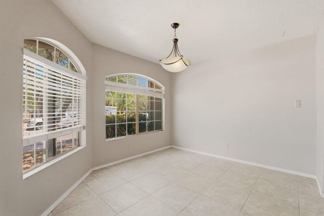 1624 Twinberry Drive NE, Rio Rancho, NM 87144
