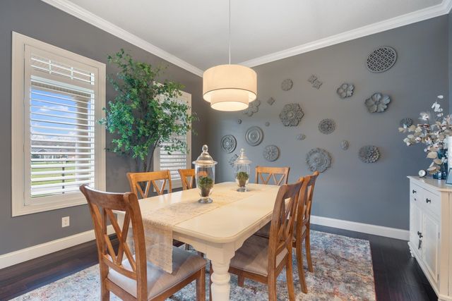 133 E Barrington Place, Warsaw, IN 46582