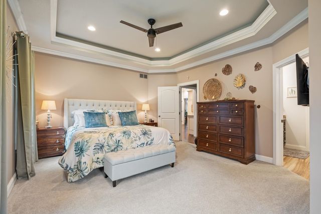 133 E Barrington Place, Warsaw, IN 46582