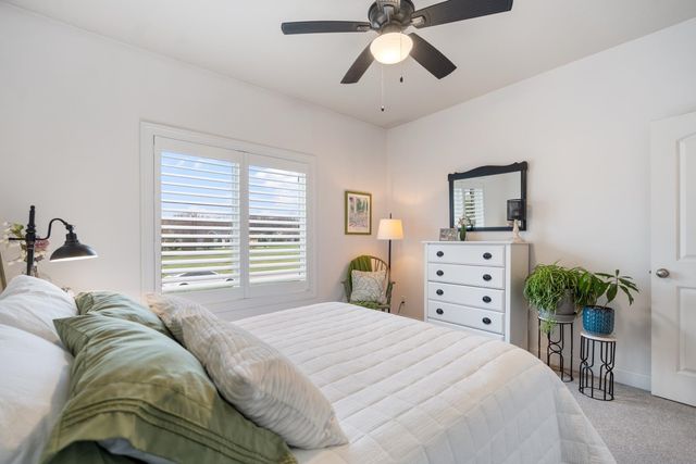 133 E Barrington Place, Warsaw, IN 46582