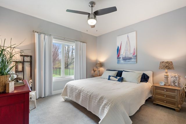 133 E Barrington Place, Warsaw, IN 46582
