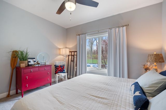 133 E Barrington Place, Warsaw, IN 46582