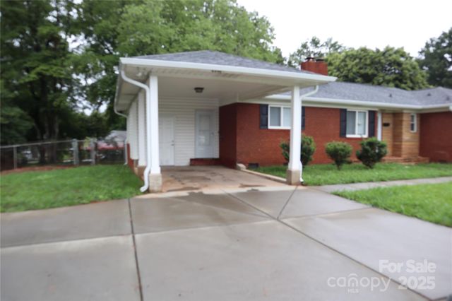 1703 Tyvola Road, Charlotte, NC 28210